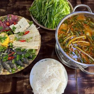 LÂU HAI SAN 海鲜火锅 SEAFOOD HOTPOT LẨU HẢI SẢN