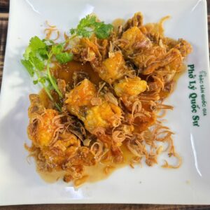 酸甜罗望子汁软壳蟹 SOLT- SHELL CRAB WITH TAMARIND SAUCE CUA LỘT SỐT ME
