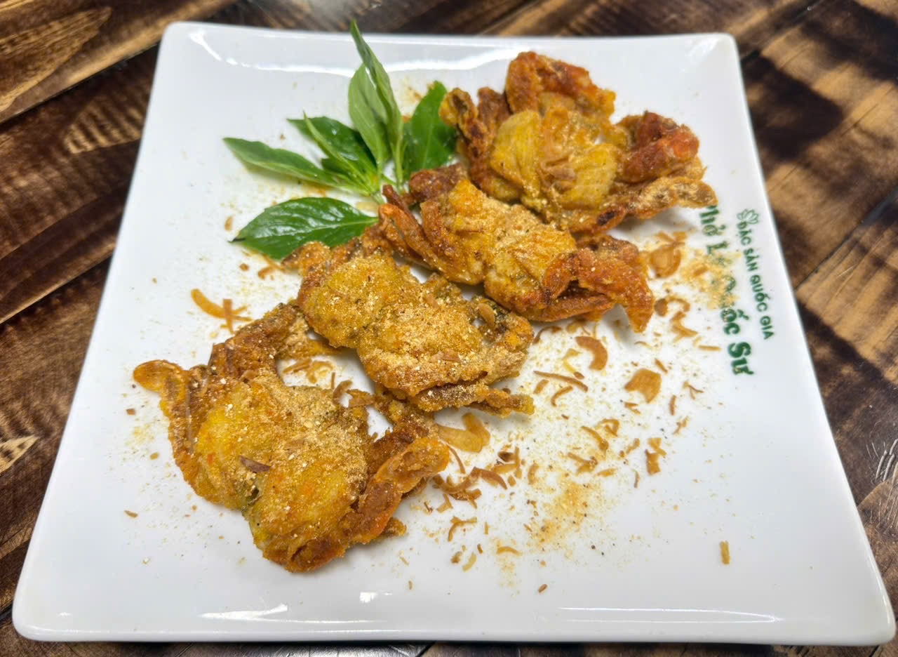 盐煎软壳蟹 SALTED SOFT-SHELL CRAB CUA LỘT RANG MUỐI