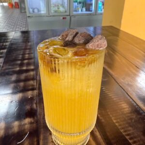 金桔酸梅茶 KUMQUAT TEA WITH SALTED PLUM TRÀ TẮC XÍ MUỘI
